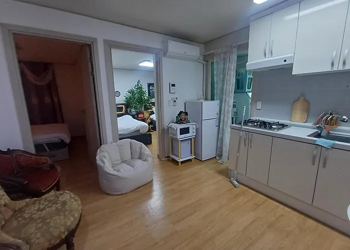 Two Minutes Subway Cozy And Cool Housepop Netflix Game Inpra